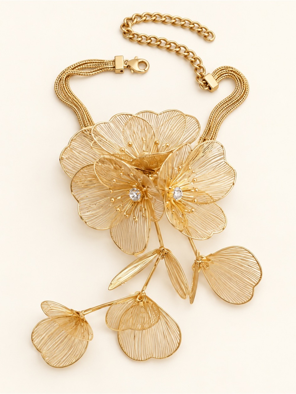 Kate Middleton Gold Floral Blossom Necklace